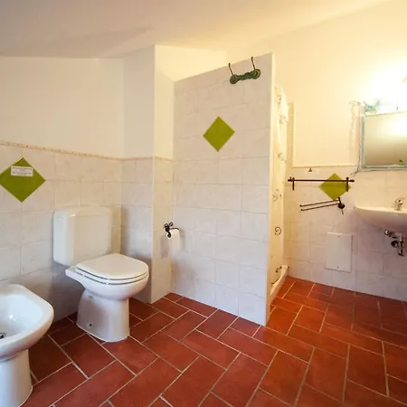 فندق مبيت وإفطار Lu Palau De Antoni 2*